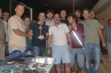 <b>PREMIAZIONE</b>. Del collegio dei Geometri primo classificato nel torneo di Paganico    