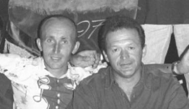 A destra, Luciano Niccoli con Sandroni, ex cavaliere del Cervo 