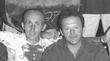 A destra, Luciano Niccoli con Sandroni, ex cavaliere del Cervo