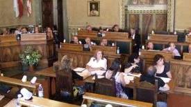 Sel e Idv vanno avanti: no ai ricatti
