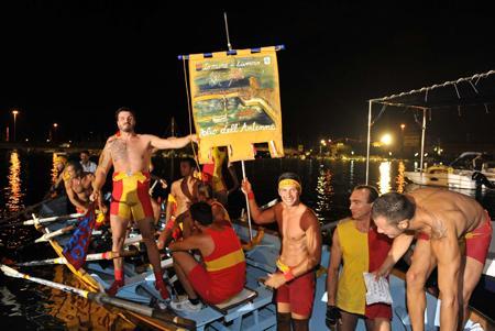 Folla in Darsena per il Palio dell'Antenna: Pontino vince a sorpresa