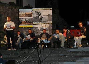Un momento dello spettacolo a Camporgiano 