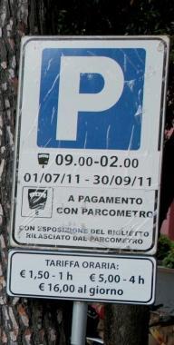 Un cartello per la sosta 
