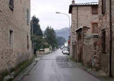 <b>PEDONI. </b>Via Sterpi  