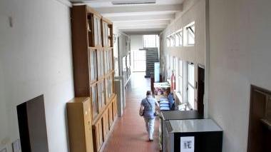 <b>MALUMORI.</b> L’interno del municipio di Seravezza
