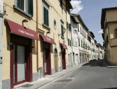 Trovare negozi aperti questanno sar&agrave; pi&ugrave; difficile 