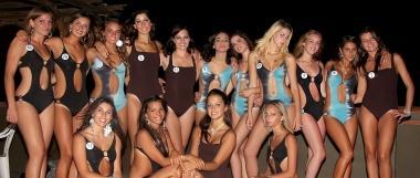 Le concorrenti delle selezione al bagno della 46&ordf; Brigata Aerea a Tirrenia 