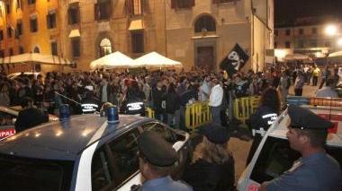 Un momento del corteo dell’11 giugno in piazza dei Cavalieri