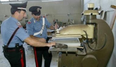 Paga misera a clandestini, due imprenditori denunciati