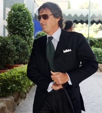 <b>PROCURATORE.</b> Stefano Palazzi entra nellhotel romano dove si svolge il processo sportivo per le scommesse   
