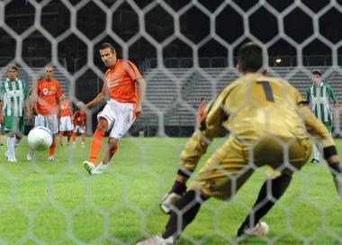 Biggi dal dischetto segna il primo gol per la Pistoiese 