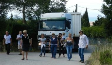 La protesta degli anti discarica in via del Limoncino 