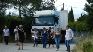 La protesta degli anti discarica in via del Limoncino