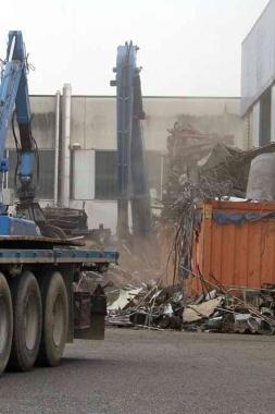 Lavorazioni nella sede Fermet di via Aurelia Ovest 