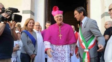 La Diocesi: i lavoratori non sono limoni da spremere