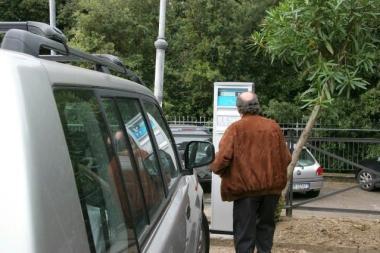 I parcheggi al castello Pasquini: &egrave; polemica da parte di Fli sui pass del Comune 