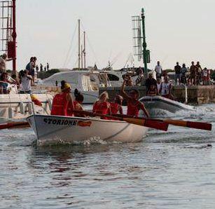 <b>PALIO. </b>Larrivo in porto a Castiglione  