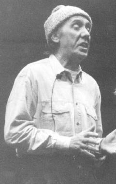 <b>INDIMENTICATO.</b> Enrico Casani 