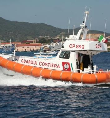 Un "mare" di infrazioni con 27mila euro di multe