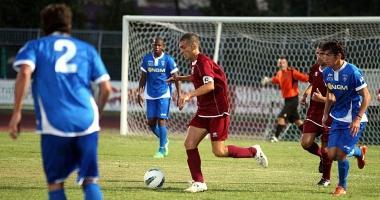 Prima uscita che conta per il Pontedera nella foto nel test con lEmpoli  