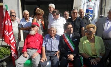 Cera anche Garibaldi (il primo da sinistra) allinaugurazione 