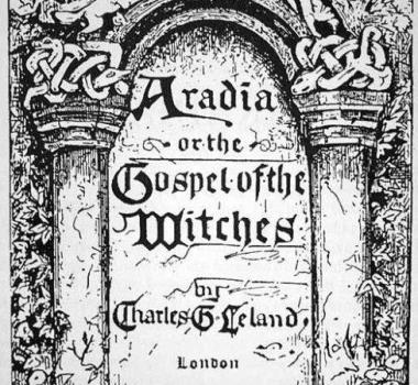 Sopra la copertina di un libro dedicato ad Aradia; in alto a destra le Balze altro luogo di leggende volterrane    