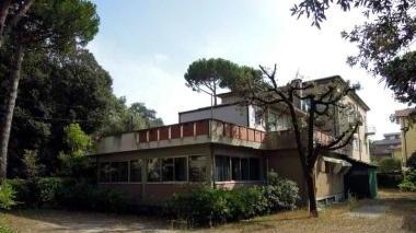 L’hotel Vienna in via Magliano a Ronchi