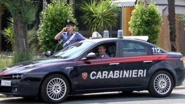 <b>SUICIDIO. </b>Una pattuglia di carabinieri in servizio in città