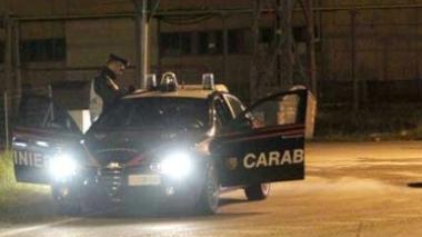 Al volante uno ubriaco, l'altro drogato: denunciati