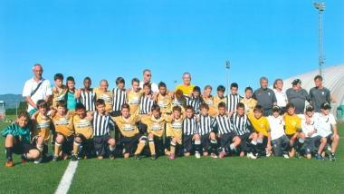 I bimbi della scuola Lippi ospiti al centro della Juve