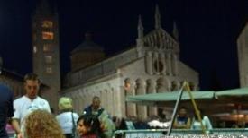 <b>MASSA MARITTIMA </b>tra stelle e calici di vino