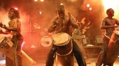 <b>RITMI D’AFRICA </b>Les Tambours de Brazza
