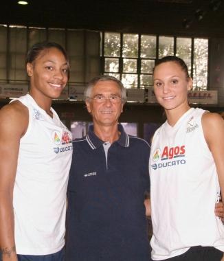 Mirco Diamanti, 56 anni, &egrave; alla sesta stagione sulla panchina del Basket Le Mura, che ha portato in A1 