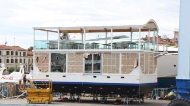 Il nuovo galeone nei cantieri Codecasa