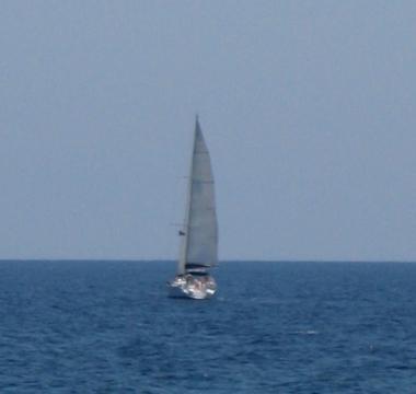 Il veliero inseguito dalla Capitaneria a Pianosa 