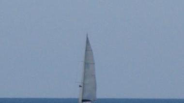 Il veliero inseguito dalla Capitaneria a Pianosa
