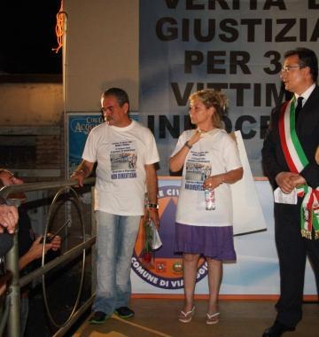 Sul palco per il secondo anniversario della strage 