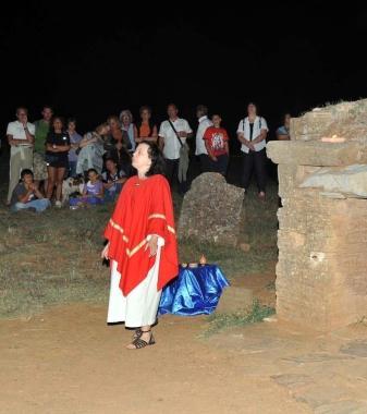 Escursioni notturne alla scoperta dell'archeologia
