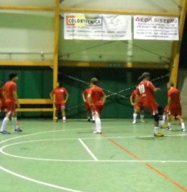 Una gara di calcio a cinque 