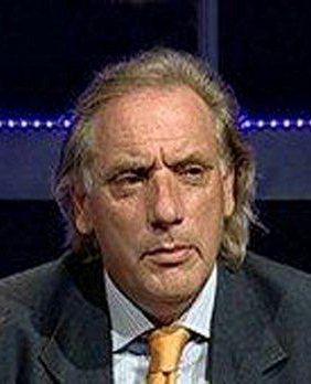 <b>GIORNALISTA </b>Sandrelli 