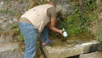 Rifornimento d’acqua alla fontana delle Canalie