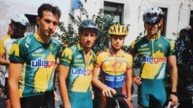 <b>CON GLI AMICI PISTOIESI.</b> Un baby Evans con Fausto Tavanti e Alessandro Pedroni