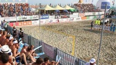 Il Beach stadium diventa una giungla