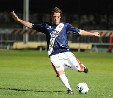 <b>DIFENSORE.</b> Gianluigi Bianco al cross 