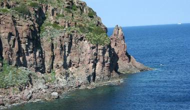 «Vogliono cancellare il Comune? Allora Capraia andrà con la Corsica»