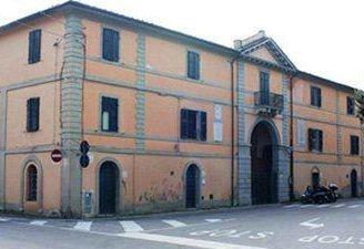 <b>DEGRADO.</b> Proteste per lincuria della chiesa che si trova allospedale 
