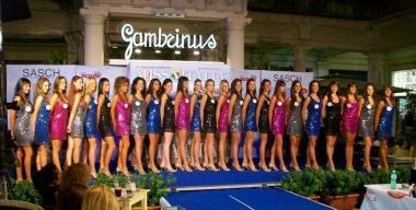 Una sfilata di miss al Gambrinus: a settembre in citt&agrave; la manifestazione nazionale 