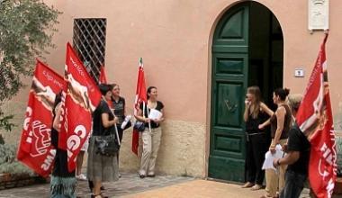 Sciopero all'hotel a cinque stelle: i dipendenti incrociano le braccia