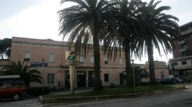 Accoltellato a una spalla durante una lite