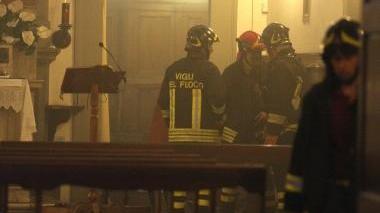 I vigili del fuoco all’interno delle Cappelle del Commiato della Misericordia